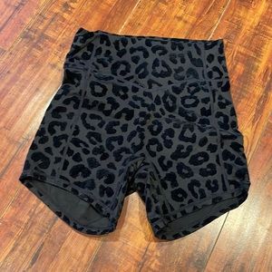 Balance black velvet ascend short